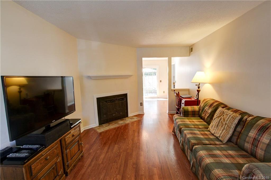 6037 Heath Valley Road Charlotte, NC 28210 - Photo 15 of 29 Gallery Image 15