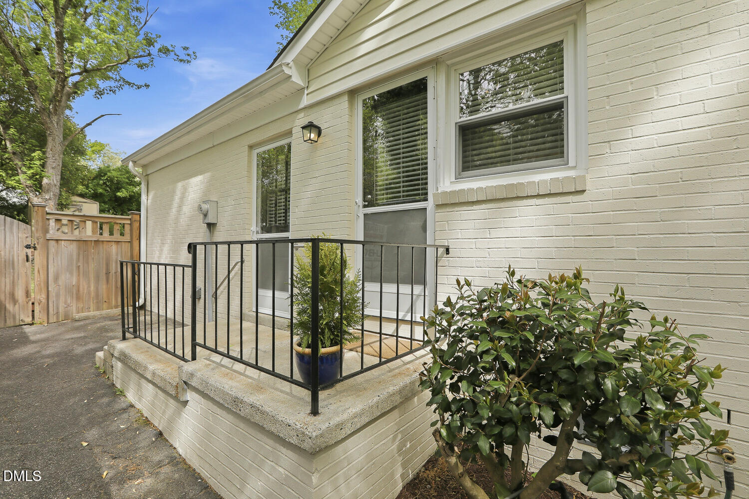 200 Brandon Court Raleigh, NC 27609 - Photo 39 of 43 200 Brandon Ct Raleigh NC-large-053-020-