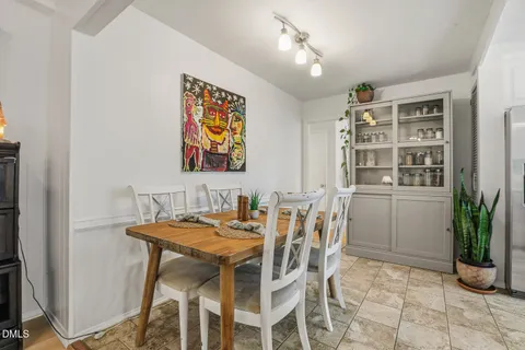 $475,000 | 200 Brandon Court, Raleigh, NC 27609