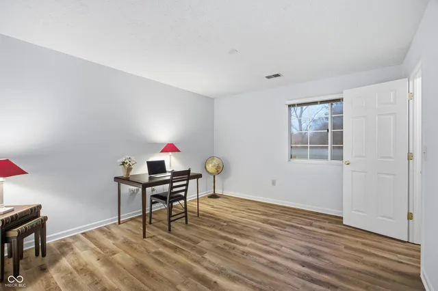 $183,000 | 8112 Glenwillow Lane, Unit 104, Indianapolis, IN 46278