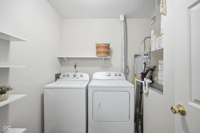 $183,000 | 8112 Glenwillow Lane, Unit 104, Indianapolis, IN 46278