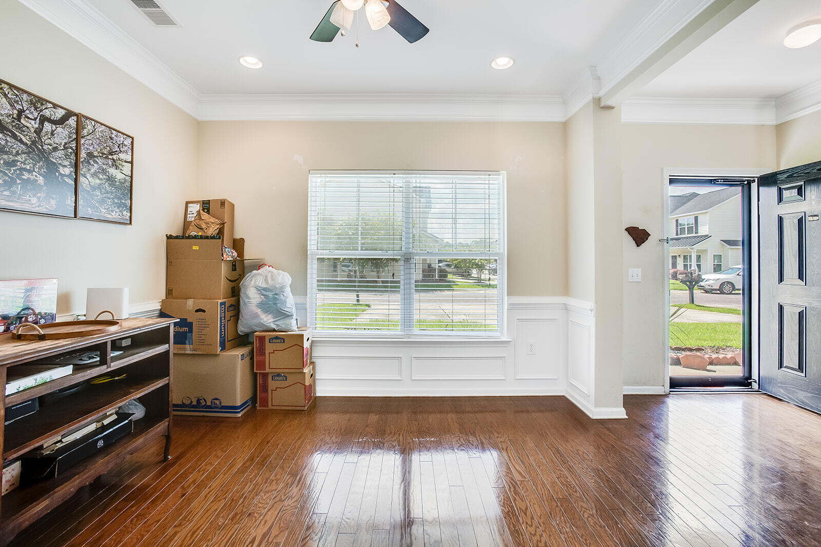 282 Swallowtail Lane Goose Creek, SC 29445 - Photo 4 of 15 GooseCreek.MoodyBrandingBoutique-2