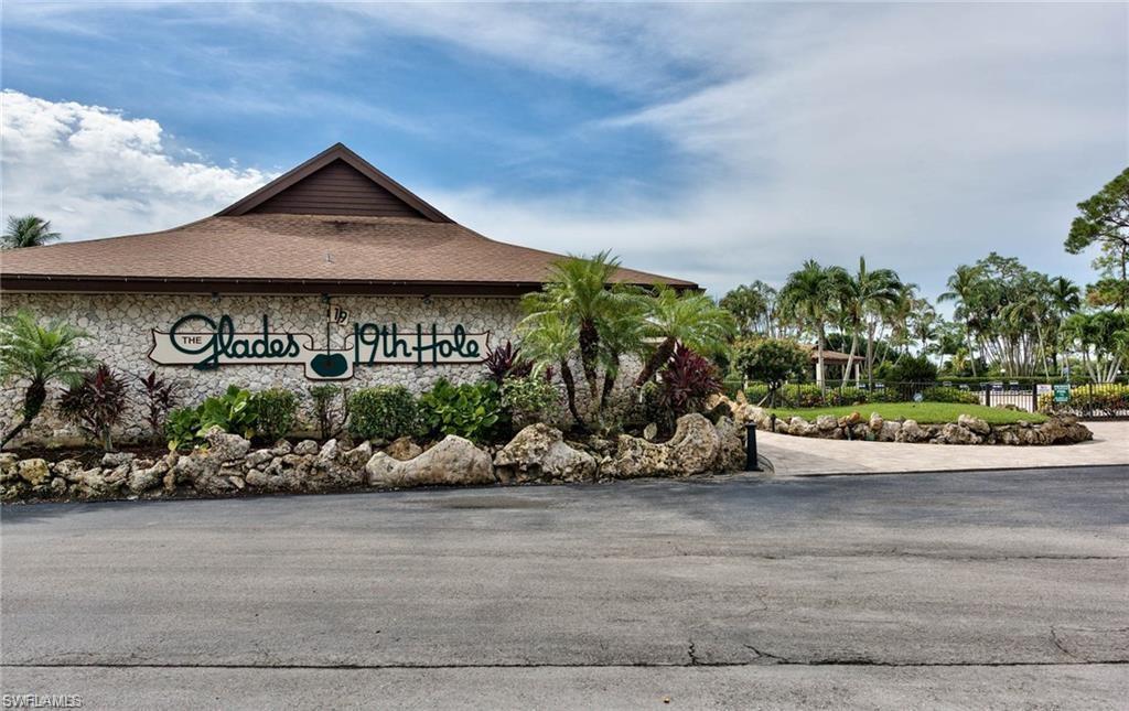 865 Teryl Road, Unit 2111 Naples, FL 34112 - Photo 18 of 21 Glades 19th Hole Restaurant exterior