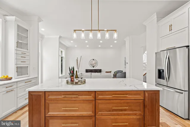 $2,099,000 | 9216 Shelton Street, Bethesda, MD 20817