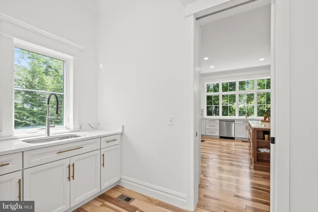 $2,099,000 | 9216 Shelton Street, Bethesda, MD 20817