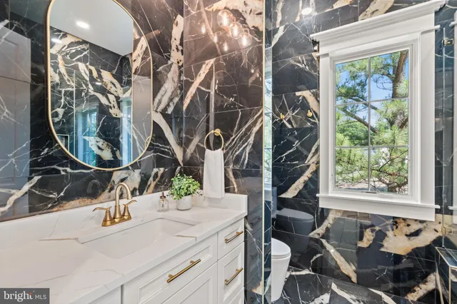 $2,099,000 | 9216 Shelton Street, Bethesda, MD 20817