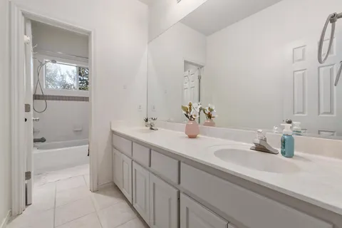 $560,000 | 3808 Latimer Drive, Austin, TX 78732