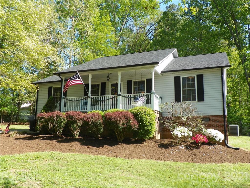 112 Johnstone Road Cleveland, NC 27013 - Photo 3 of 18 Gallery Image 3