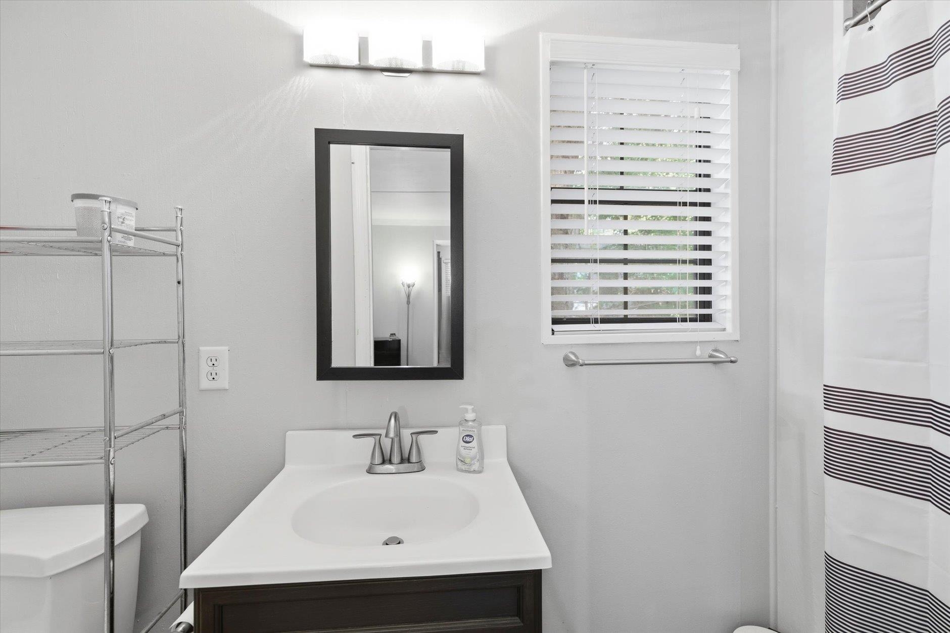 1815 Jackson Bluff Road Tallahassee, FL 32304 - Photo 37 of 44