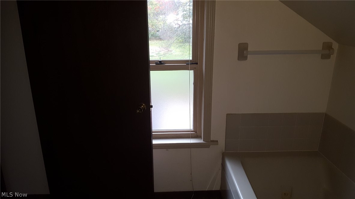 294 West Main Road Conneaut, OH 44030 - Photo 27 of 34 Gallery Image 27