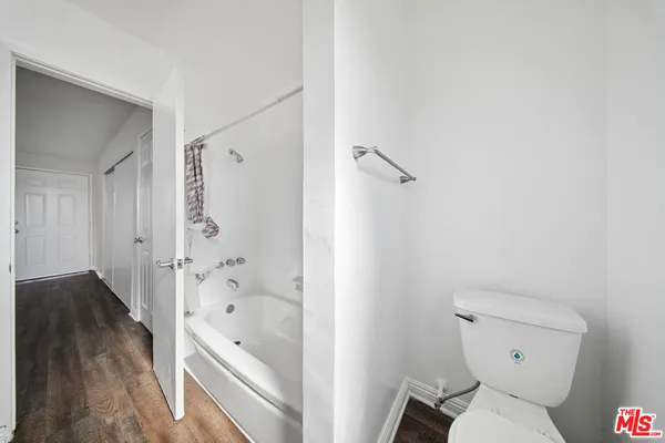 $1,450 | 8924 Van Nuys Boulevard, Unit 14, Panorama City, CA 91402