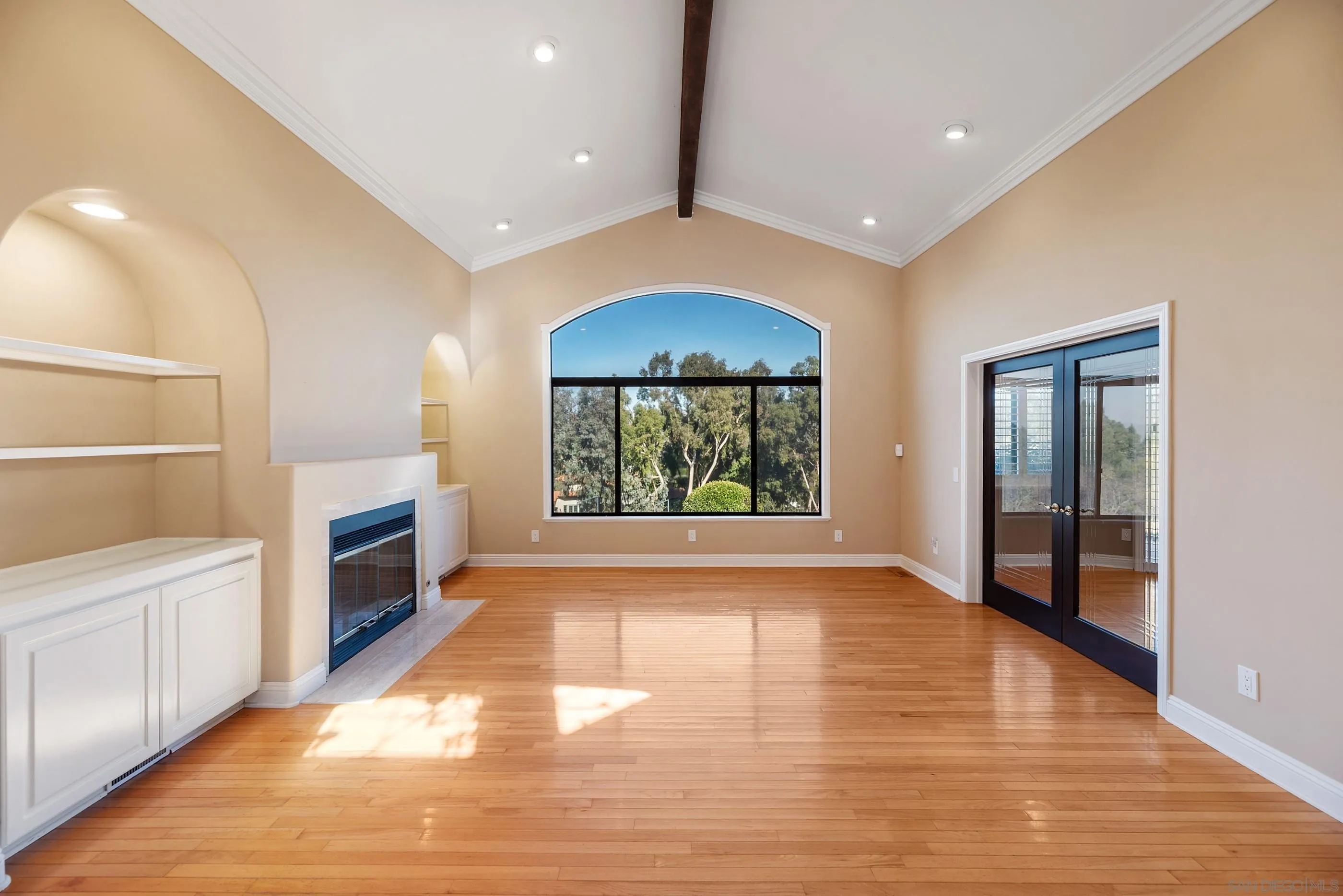 15641 Boulder Mountain Road Poway, CA 92064 - Photo 15 of 75 a view of an empty room and window