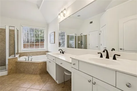 $535,000 | 988 Poplar Mill Court Northeast, Buford, GA 30518