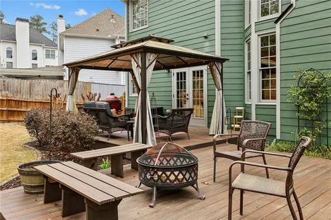 $535,000 | 988 Poplar Mill Court Northeast, Buford, GA 30518