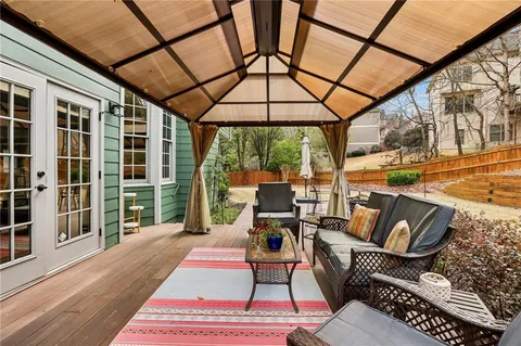 $535,000 | 988 Poplar Mill Court Northeast, Buford, GA 30518