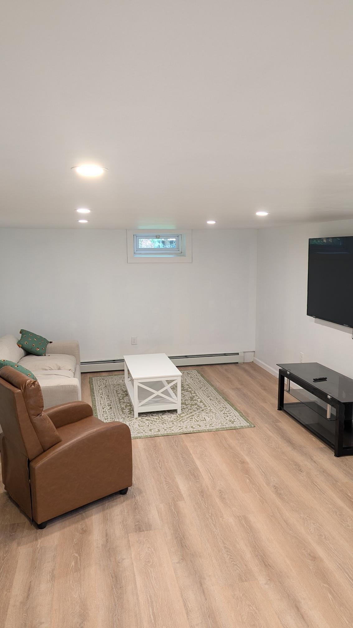 87 Shore Road Burlington, VT 05408 - Photo 19 of 29 Gallery Image 19