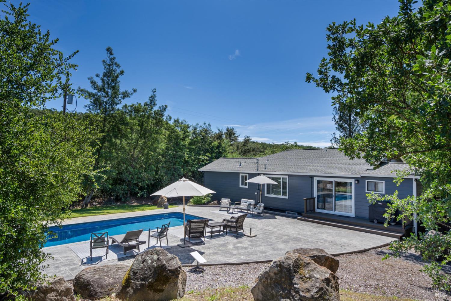 317 Alexander Valley Road Healdsburg, CA 95448 - Photo 7 of 51