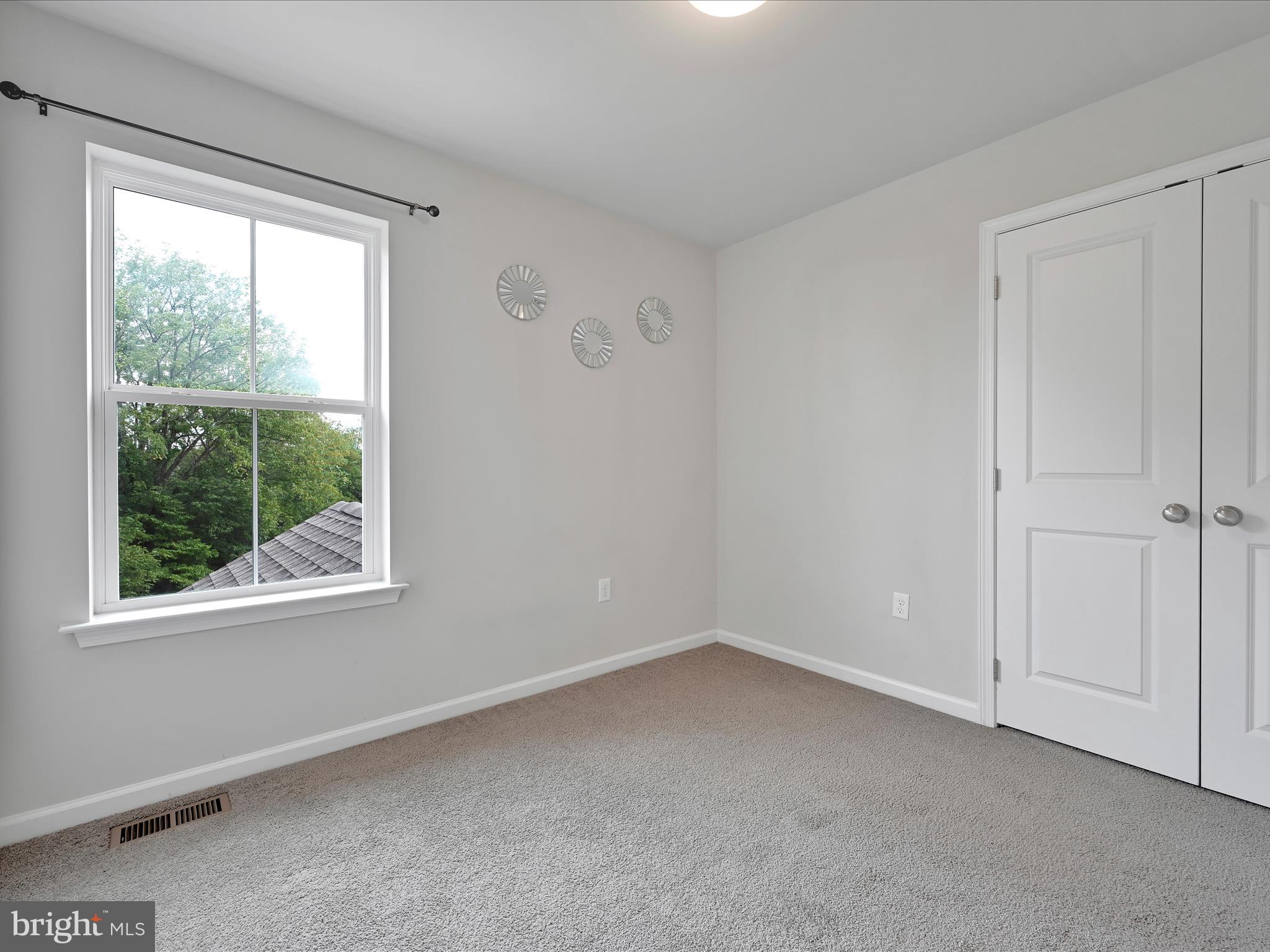 108 Staplehill Court Sinking Spring, PA 19608 - Photo 26 of 33 an empty room with a window