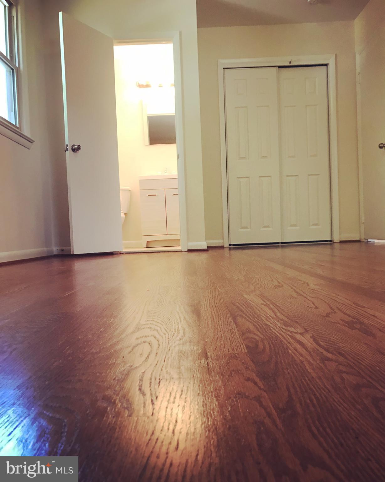 5702 Huntland Road Temple Hills, MD 20748 - Photo 22 of 27 Bedroom (Master)