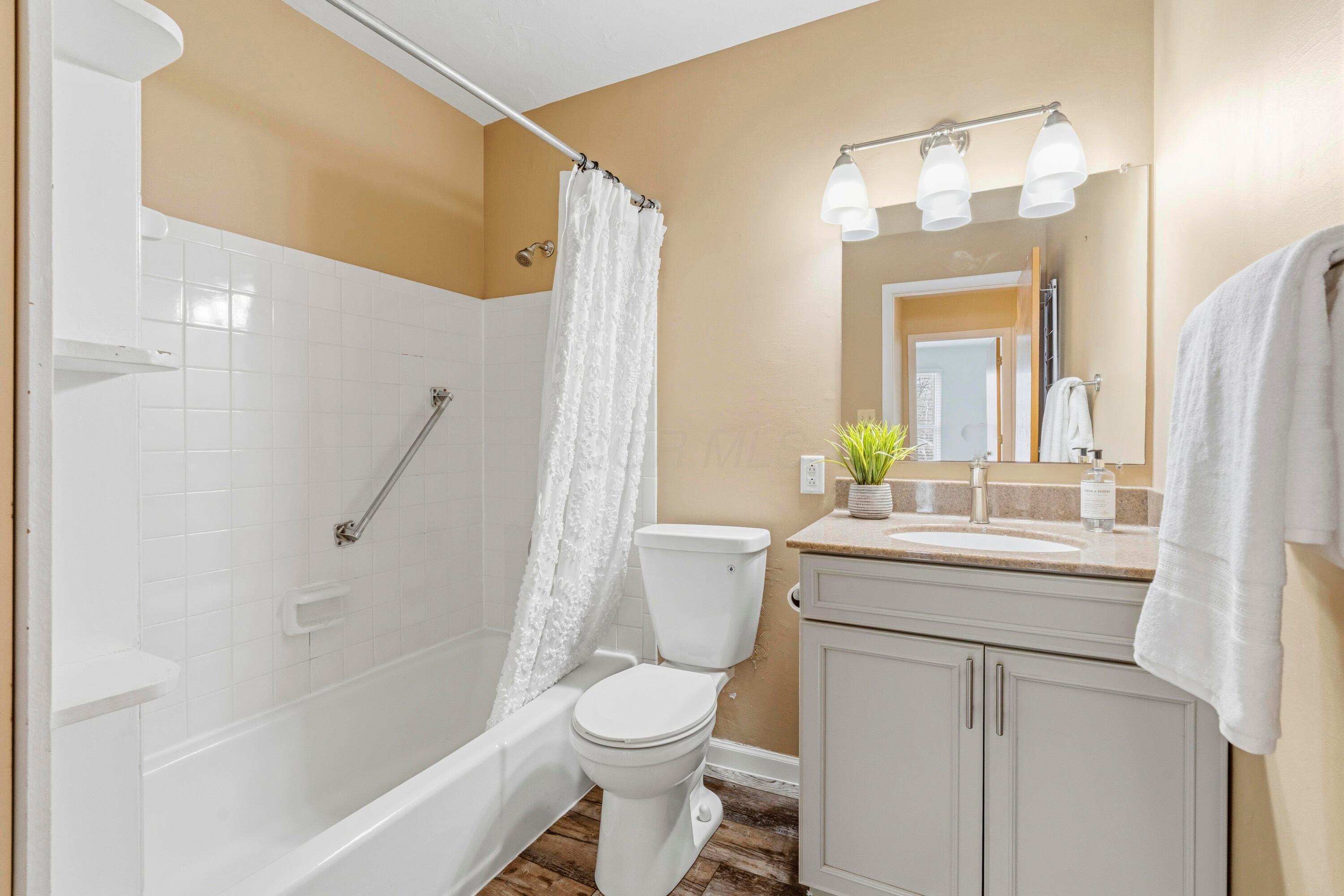 784 Noe Bixby Road Columbus, OH 43213 - Photo 26 of 39 .