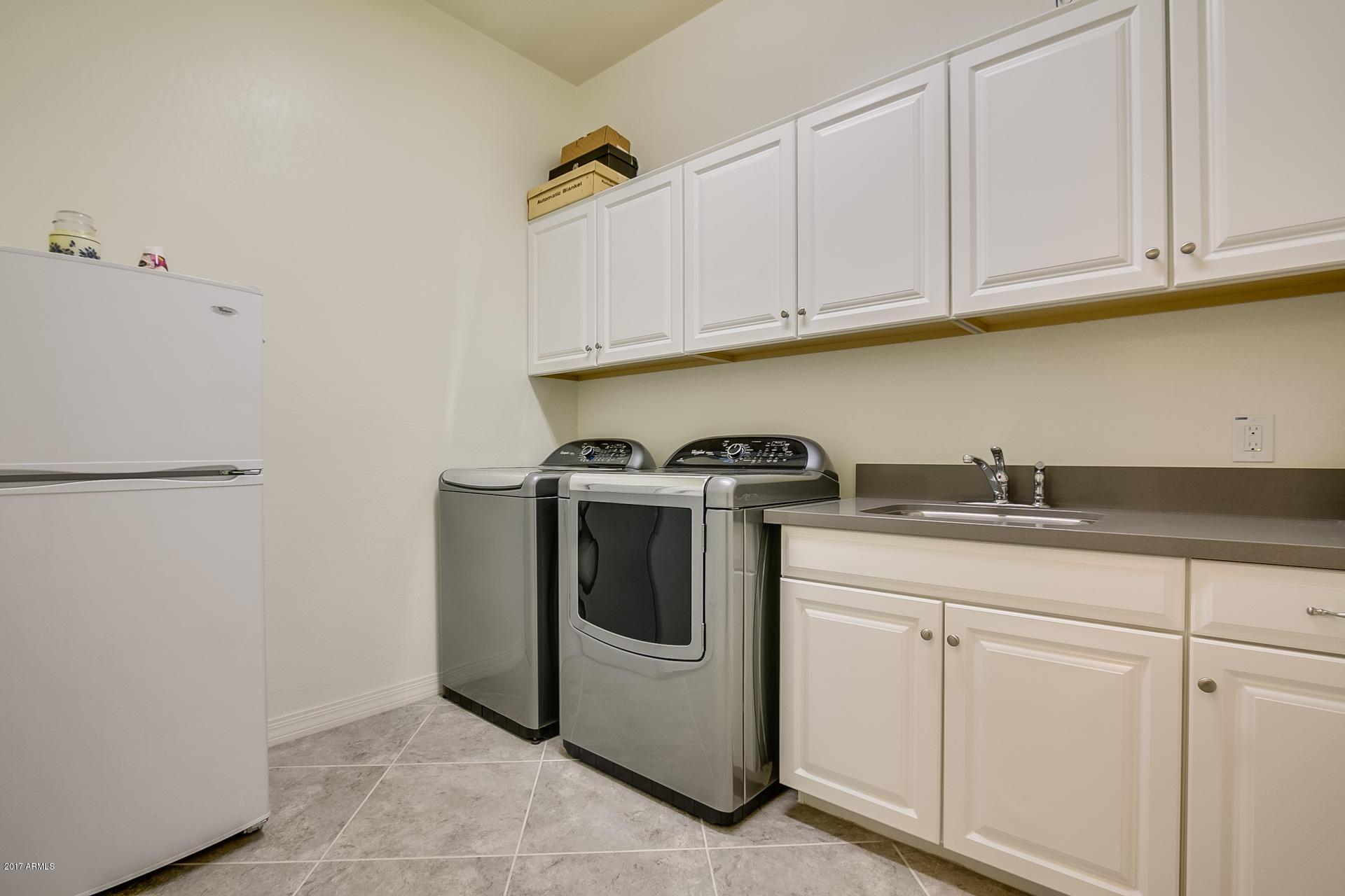 21920 East Camacho Road Queen Creek, AZ 85142 - Photo 20 of 28 Camacho-50