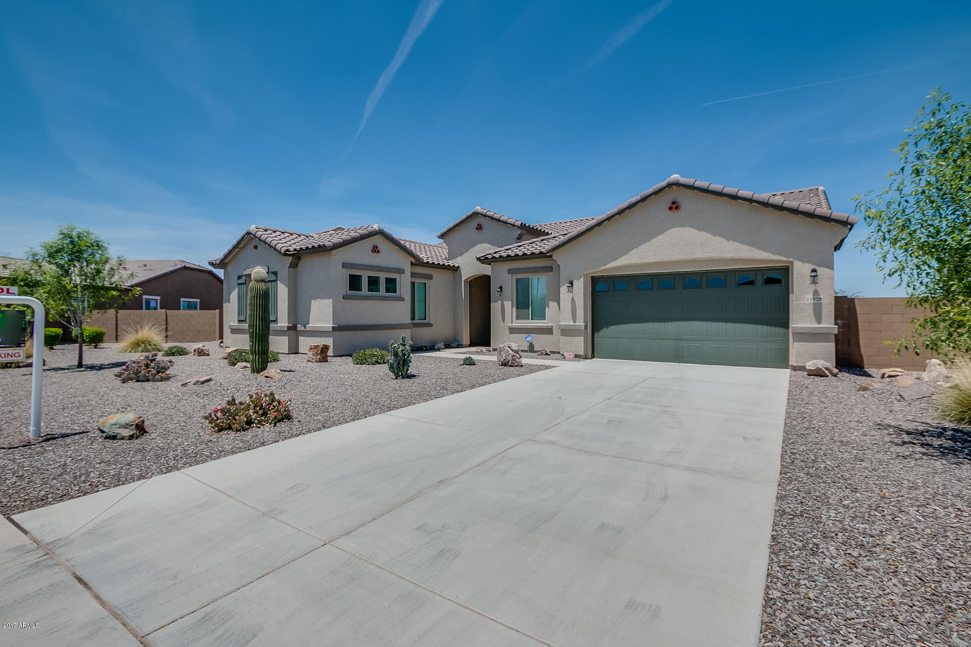 21920 East Camacho Road Queen Creek, AZ 85142 - Photo 2 of 28 Camacho-03