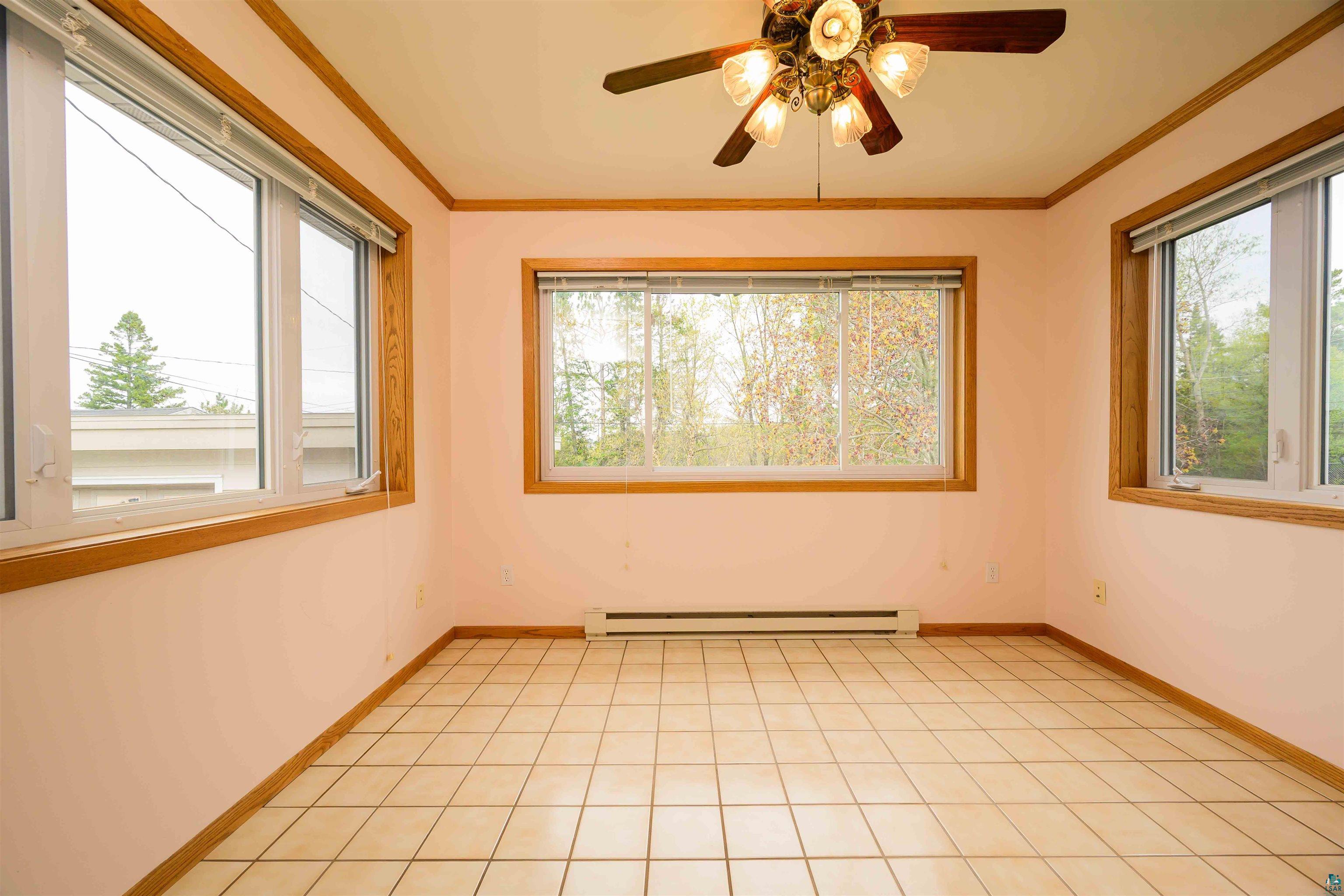 5014 Avondale Street Duluth, MN 55804 - Photo 18 of 68