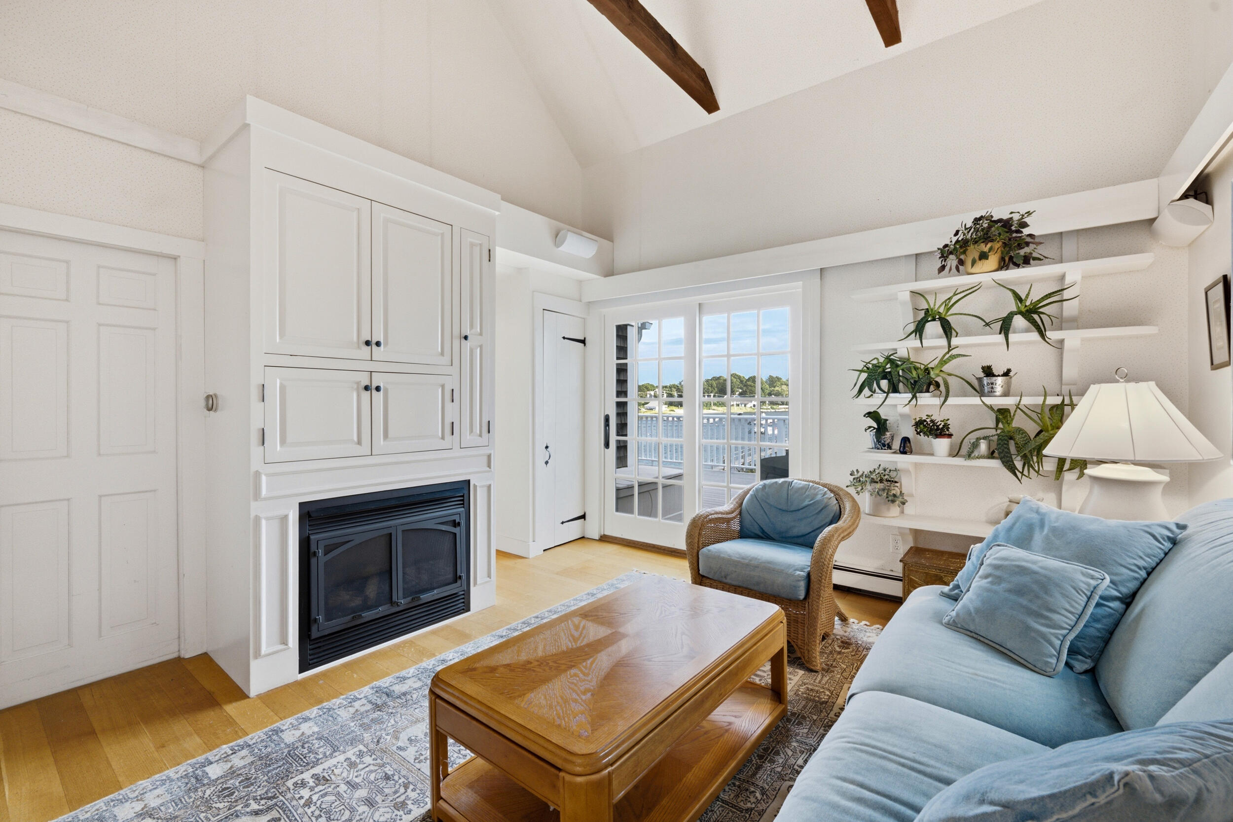 108 Queen Anne Road Chatham, MA 02633 - Photo 30 of 80 Den with gas log