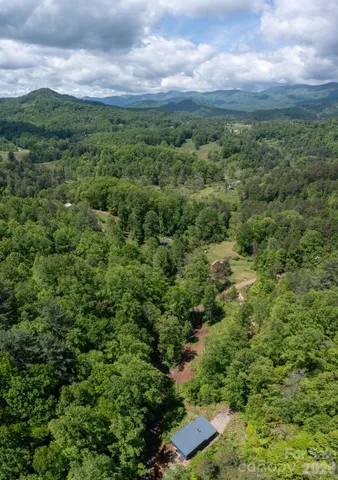 $599,900 | 83 Mt Airy Road, Marshall, NC 28753