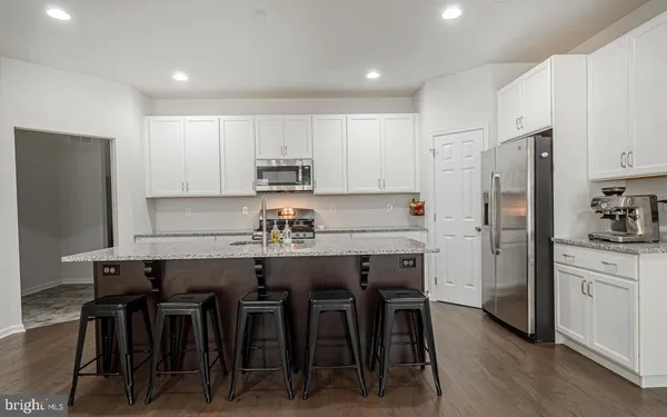 $3,200 | 413 North Orchard Street, Downingtown, PA 19335