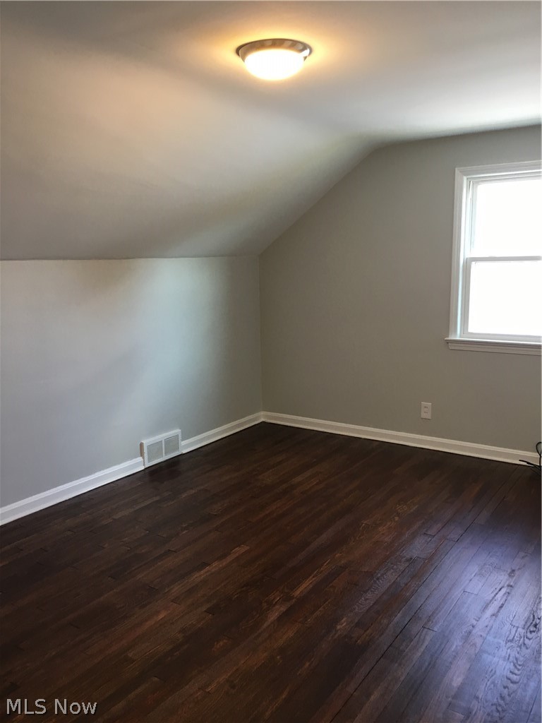 4089 Verona Road Cleveland, OH 44121 - Photo 19 of 26 Gallery Image 19