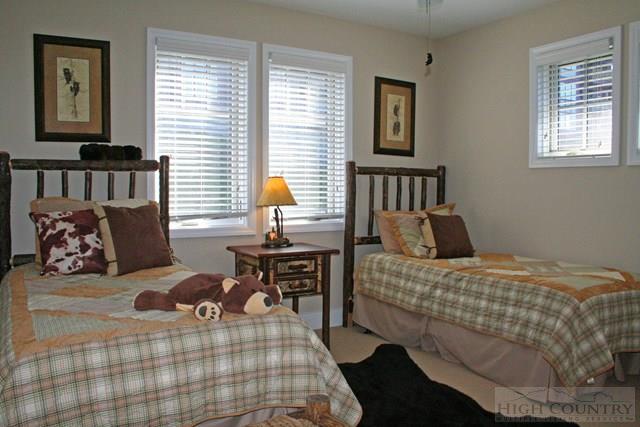 964 Ridge Haven Parkway, Unit R1431 Banner Elk, NC 28604 - Photo 6 of 11 Gallery Image 6