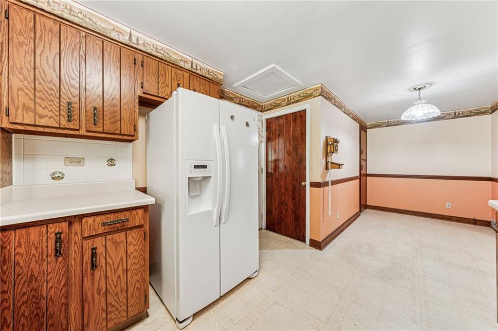 1406 Rolling Acres Road Latrobe, PA 15650 - Photo 8 of 35 Gallery Image 8