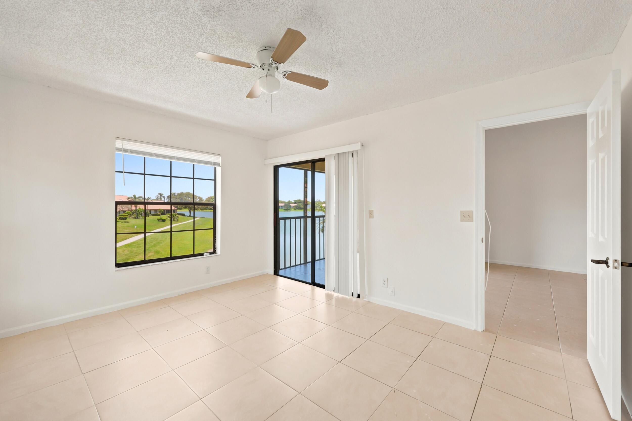 2600 Greenwood Terrace, Unit G201 Boca Raton, FL 33431 - Photo 14 of 35 38_453a0030