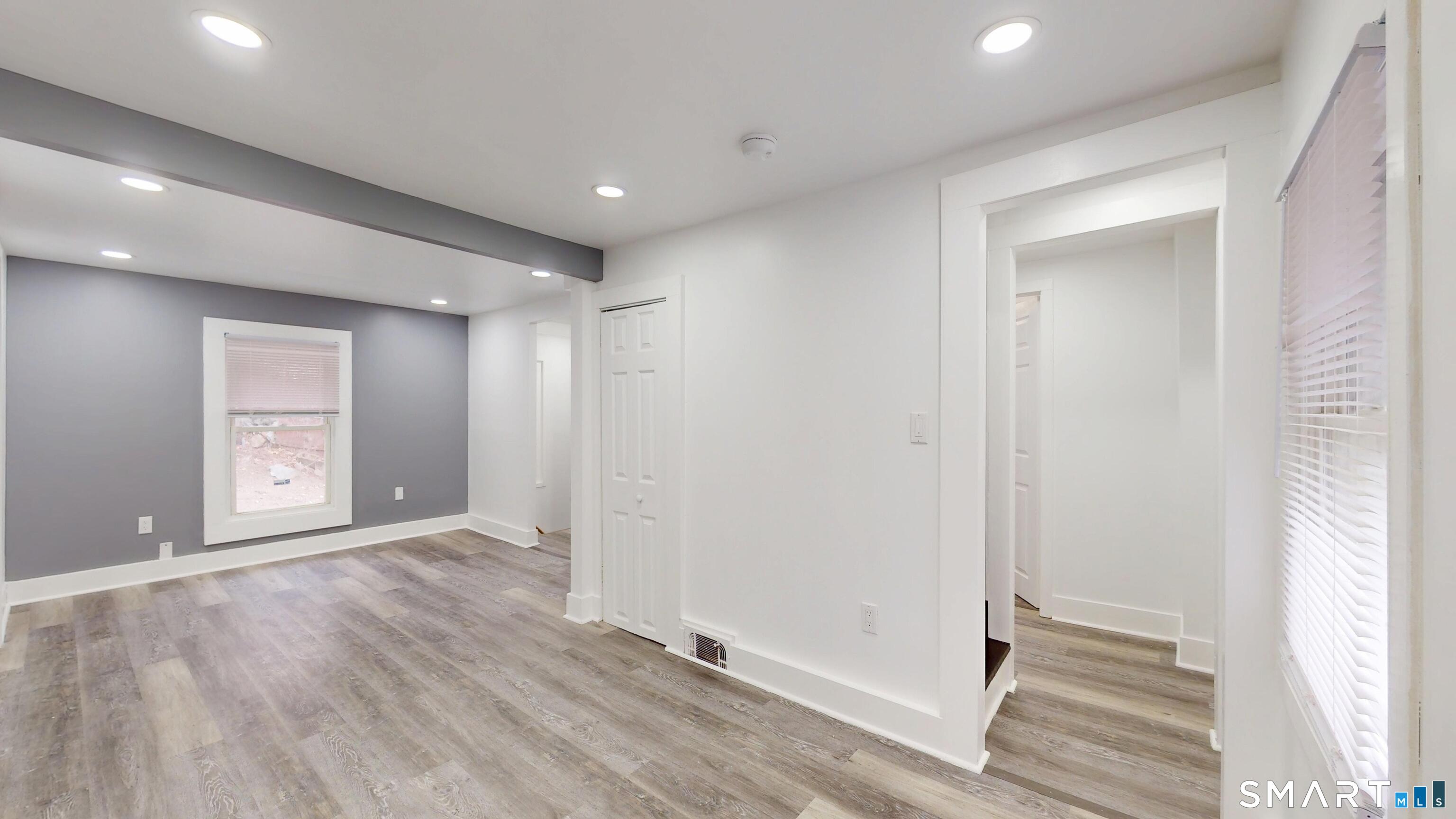 30 Pond Street Naugatuck, CT 06770 - Photo 6 of 36