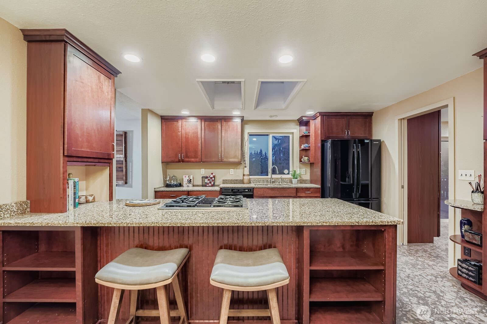 6009 Viewmont Street Tacoma, WA 98407 - Photo 13 of 39