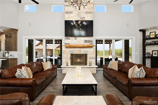 $1,950,000 | 18860 Fm 490, Edinburg, TX 78542