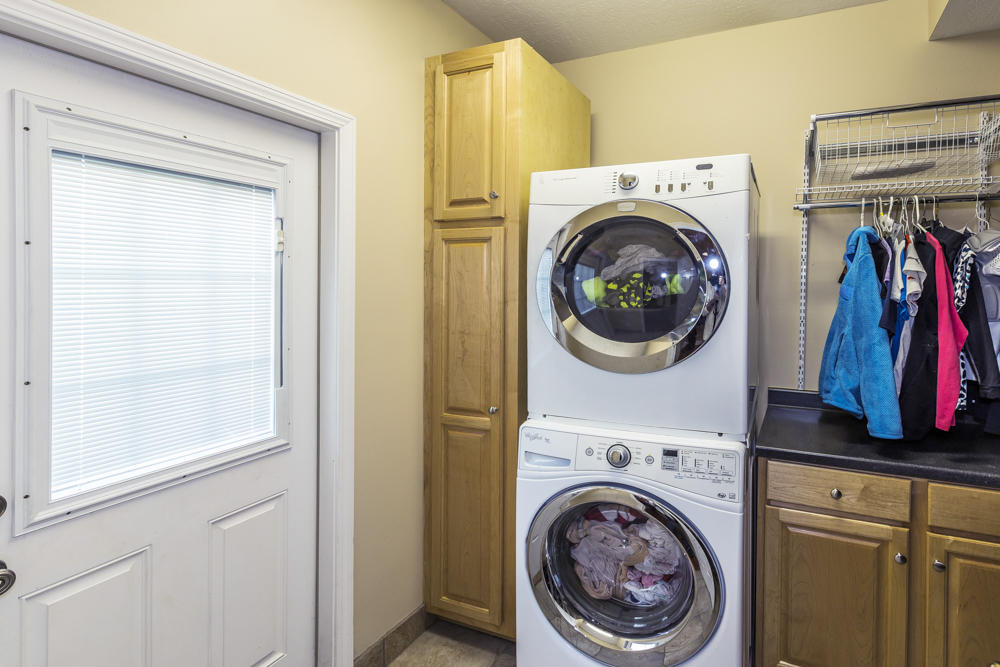 12820 Clear Ridge Road Knoxville, TN 37922 - Photo 15 of 39 Laundry