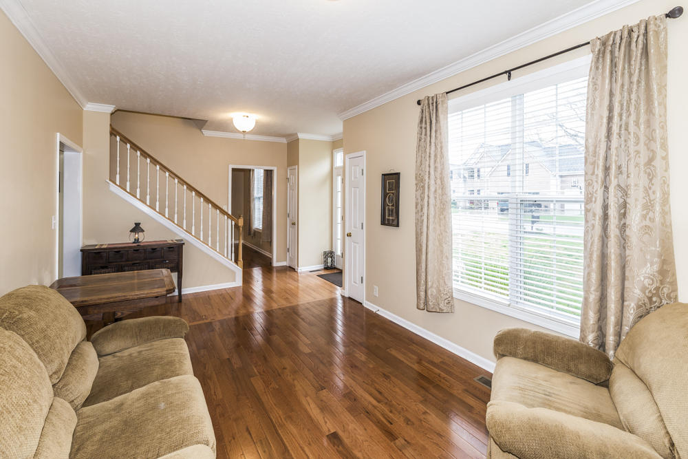 12820 Clear Ridge Road Knoxville, TN 37922 - Photo 4 of 39 Living Room/Study