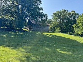 301 Red Tuttle Road Bethpage, TN 37022 - Photo 5 of 9 a view of a park