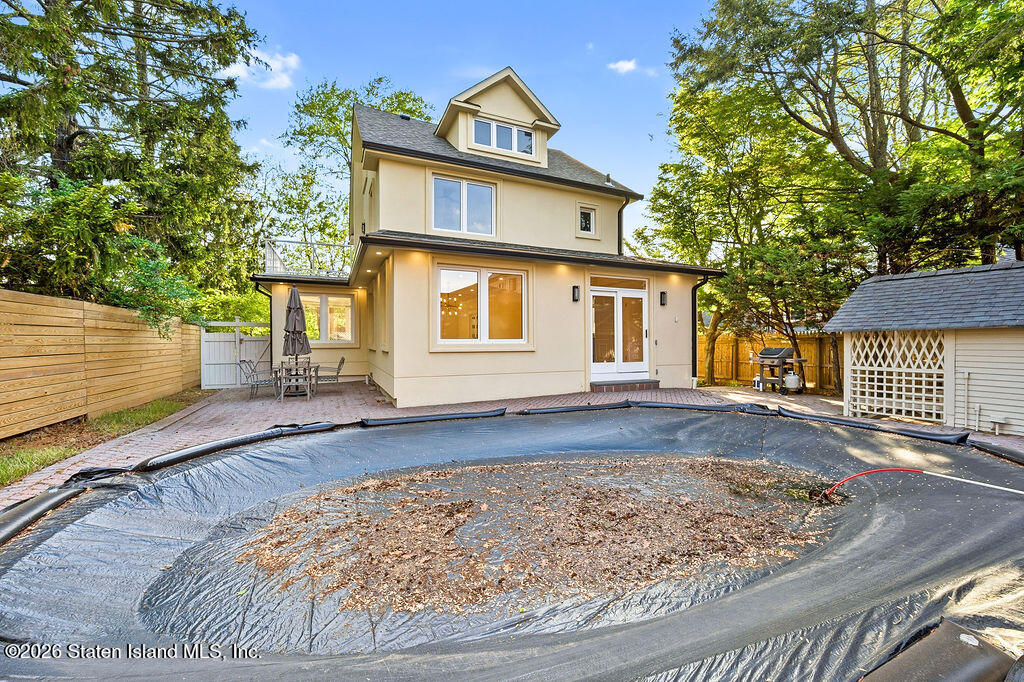 55 Wadsworth Road Staten Island, NY 10305 - Photo 20 of 47 55-wadsworth-rd-21