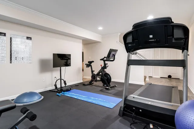 $945,000 | 8551 Rote Road, Rockford, IL 61107