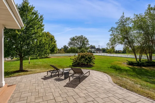 $945,000 | 8551 Rote Road, Rockford, IL 61107