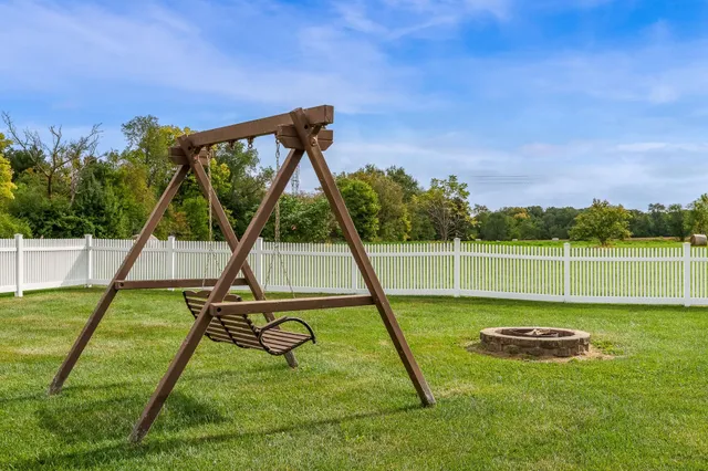 $945,000 | 8551 Rote Road, Rockford, IL 61107