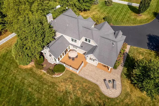 $945,000 | 8551 Rote Road, Rockford, IL 61107