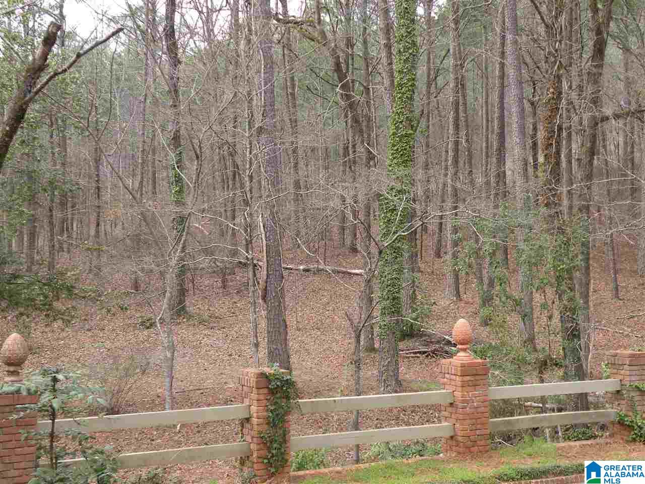 2423 Overhill Road Sylacauga, AL 35150 - Photo 34 of 38