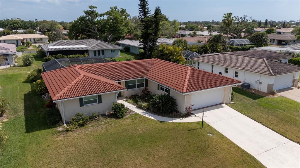 6 Pine Ridge Way Englewood, FL 34223 - Photo 3 of 42