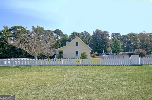 $869,000 | 605 Rowe Road, Senoia, GA 30276