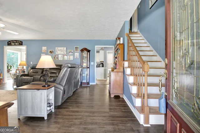 $869,000 | 605 Rowe Road, Senoia, GA 30276