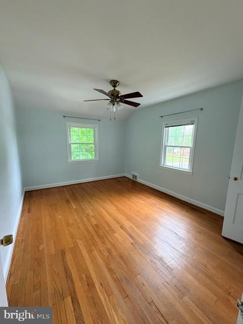 5909 Gloucester Avenue Springfield, VA 22150 - Photo 10 of 20 Bedroom 2